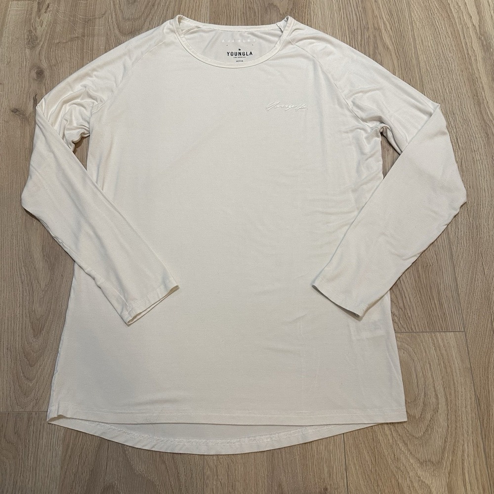 YoungLA Stretch Performance Long Sleeve Shirt Men Medium White Logo‎ Supper Soft